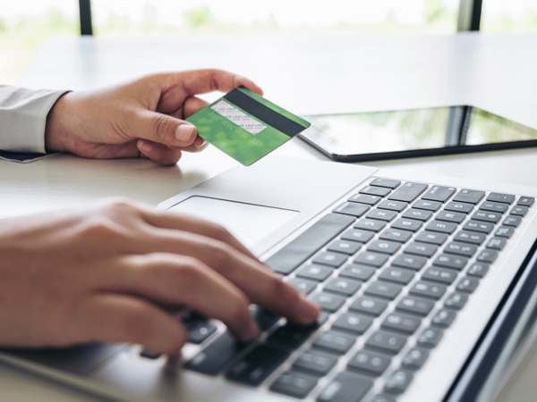 18650鋰電池、聚合物鋰電池等鋰電池長充可能導(dǎo)致過充